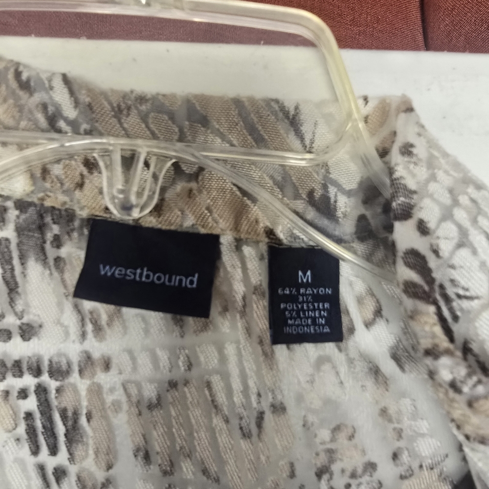 Abstract Patterned Button-Up Blouse - image 3